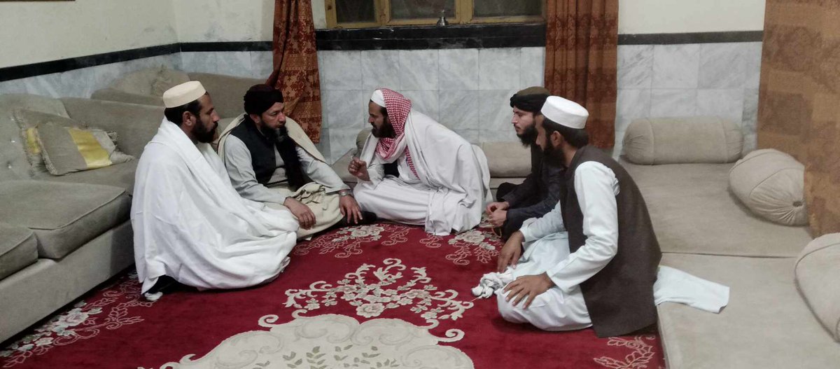 EM_JUI's tweet photo. #حلقہ_این_26_پی_کے_68  #پشاور #کمپئن_ملاقاتیں
جے یو آئی ضلع مہمند کمپئین کمیٹی برائے مہمند کمیونٹی پشاور کا کمپئین کے سلسلے میں ملاقاتیں۔ ان شاء اللہ 11 جنوری ،پشاور میں متعدد تقریبات منعقد ہونگے۔ 
امیدوار قومی اسمبلی حلقہ NA 26 ضلع مہمند مفتی محمد عارف حقانی مہمان حصوصی ہونگے۔ https://t.co/d9FmhTIqvP