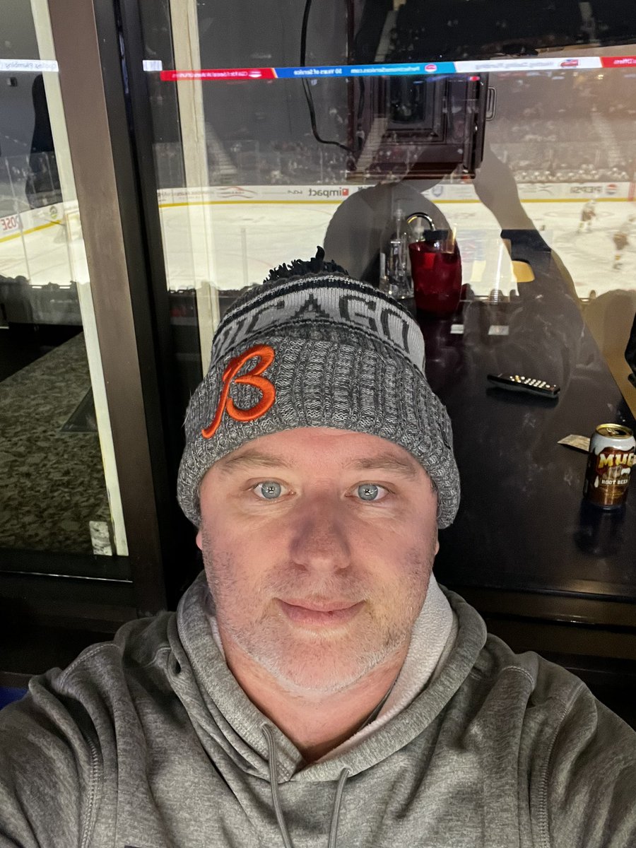 c23v's tweet photo. Enjoying the @Chicago_Wolves game from the South Box 8 Seat 1 #wolvesmarvelecho 🏒 🐺 Let’s go Wolves! https://t.co/HTg40oRj6G