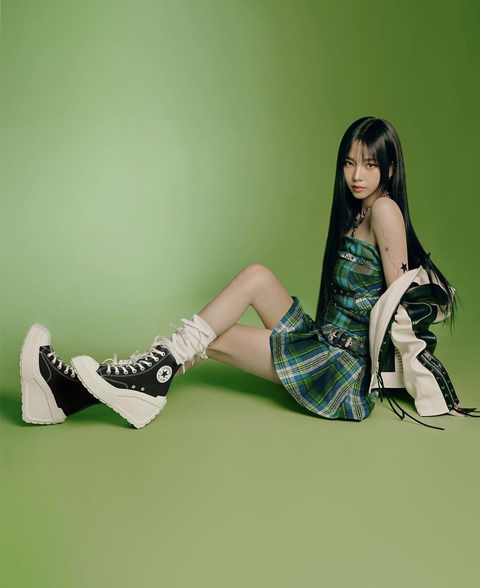 aespa カリナ for CONVERSE