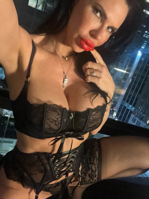 Why wait? Come enjoy everything I have to offer today💋💖 https://t.co/rRgjDMNZO8<a href="/tag/timberwolves"class="tags"><span>#timberwolves</span></a>