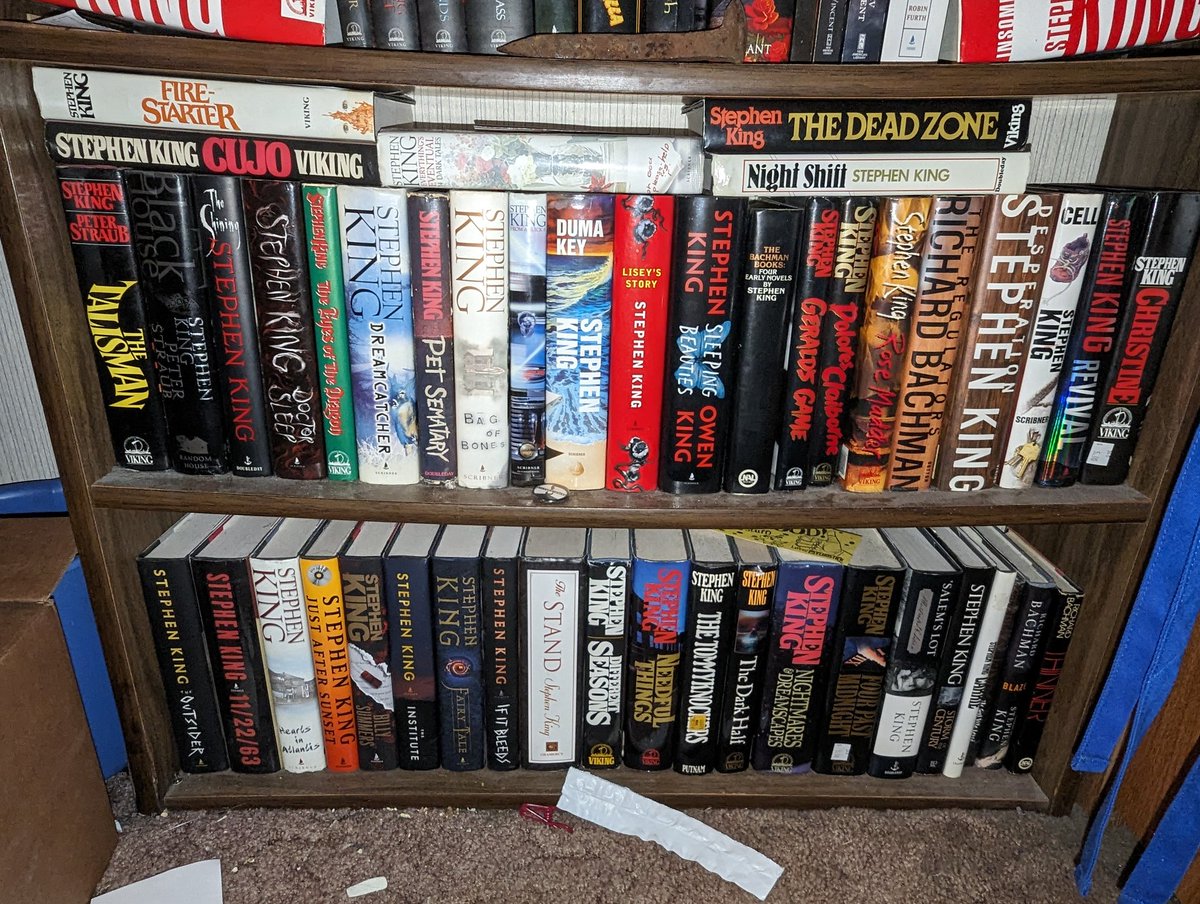 RobbKong999's tweet photo. @spookieabbie @StephenKing This is my current collection of King.  Insomnia is a favorite (as you can see with me using both variants as bookends for my #darktower books).  But, I love Revival, Joyland and Duma Key. https://t.co/xiDDeHdGyt