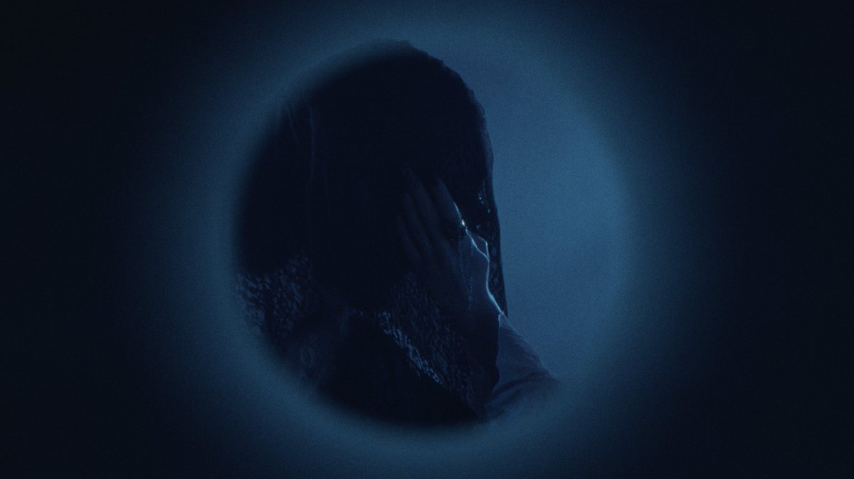 simulationprod's tweet photo. MUSIC VIDEO FOR KISIKILILAKE
Director and creative producer – Sofya Atalikova
Director of photography – Valeriia Johnsen
Producer – Daria Epine
Music and Story by KISIKILILAKE
Produced, Mixing - Nikita Voronin
Editor - Sergey Kuryshin
CC – Anton Zimmerman https://t.co/h4Y3gueVy8