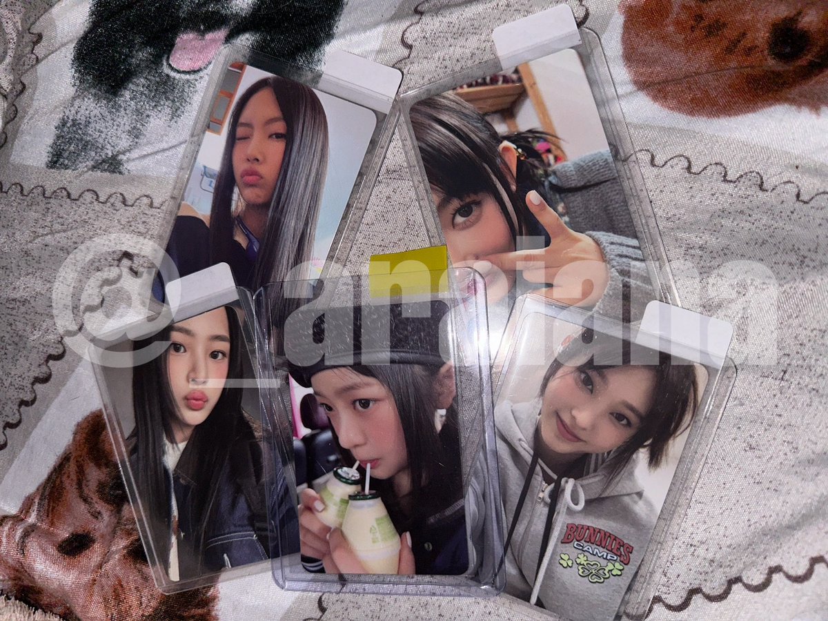 alyblabs's tweet photo. Help RT

💙 wts lfb bunnies camp fanmeeting offline benefit 🤍 

- ₱2,000 each
- onhand / ready to ship
- can do long DOP
- ww

t. wts lfb newjeans get up omg 1st ep 2nd ep hanni haerin hyein minji danielle ttokki bunnies camp banana milk ph https://t.co/yusdkIAG2H