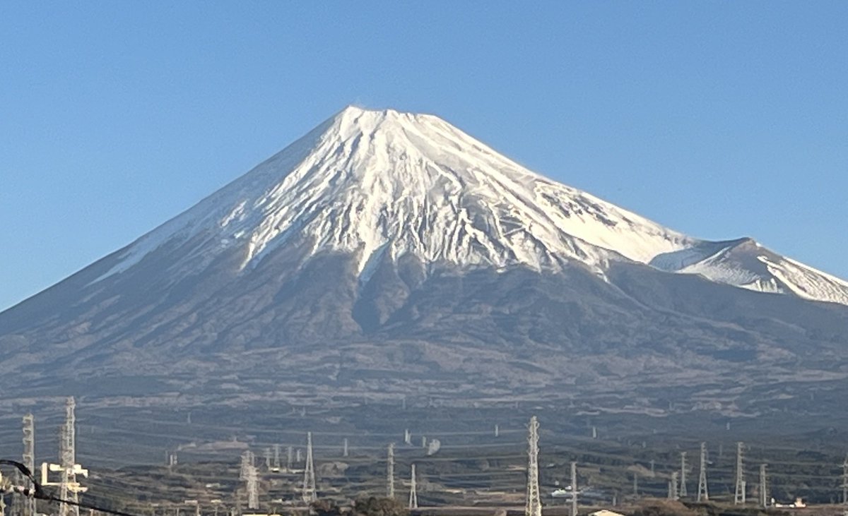 musicwraith's tweet photo. 今年もよろしくお願いいたします🗻 https://t.co/x0LL0kG0Jt