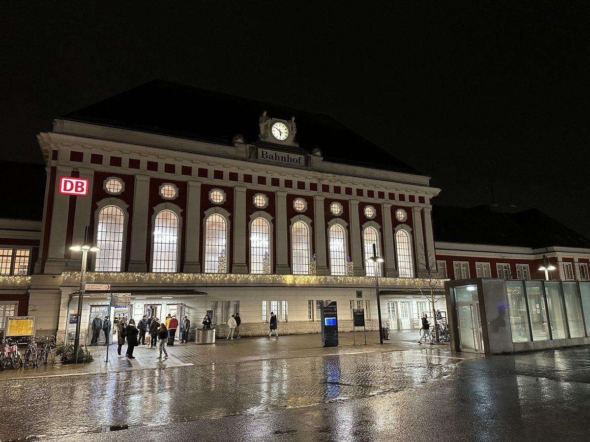 Sandra Becker tweet media