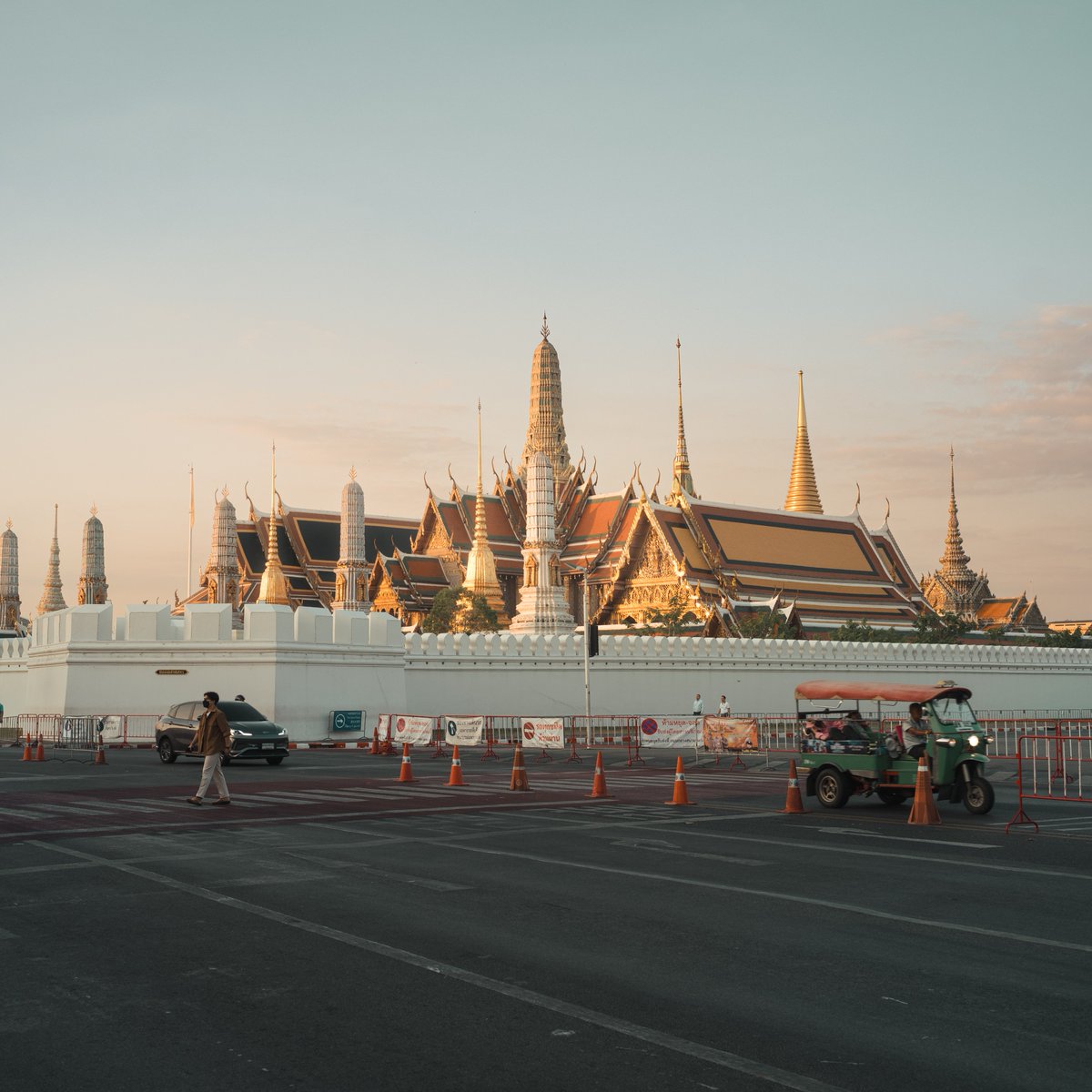 ช่างภาพชื่อดังฐานะร่ำรวย tweet media