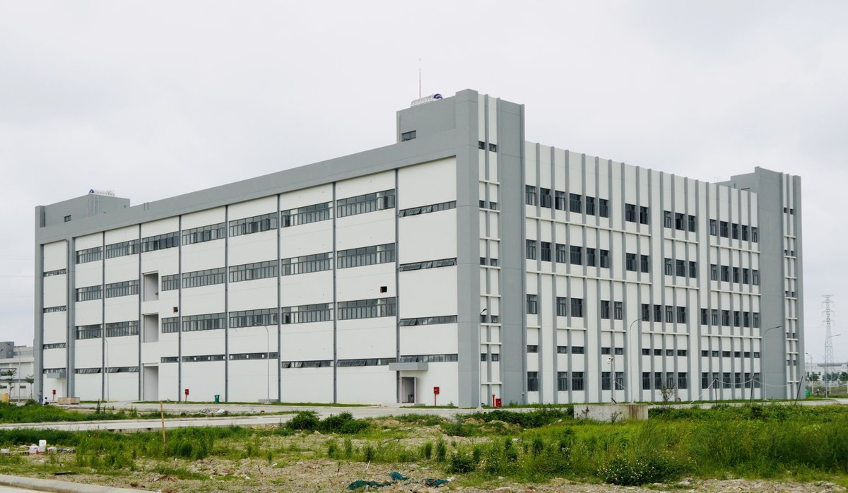 KstarPower's tweet image. We are pleased to announce that the KSTAR subsidiary in Vietnam, Kstar (Vietnam), will be fully operational a few months later, promoting a new level of delivery efficiency across the global market.🚀🚀 Contact:sales@kstar.com
#ups #modulardatacenter #solarinverter #ess