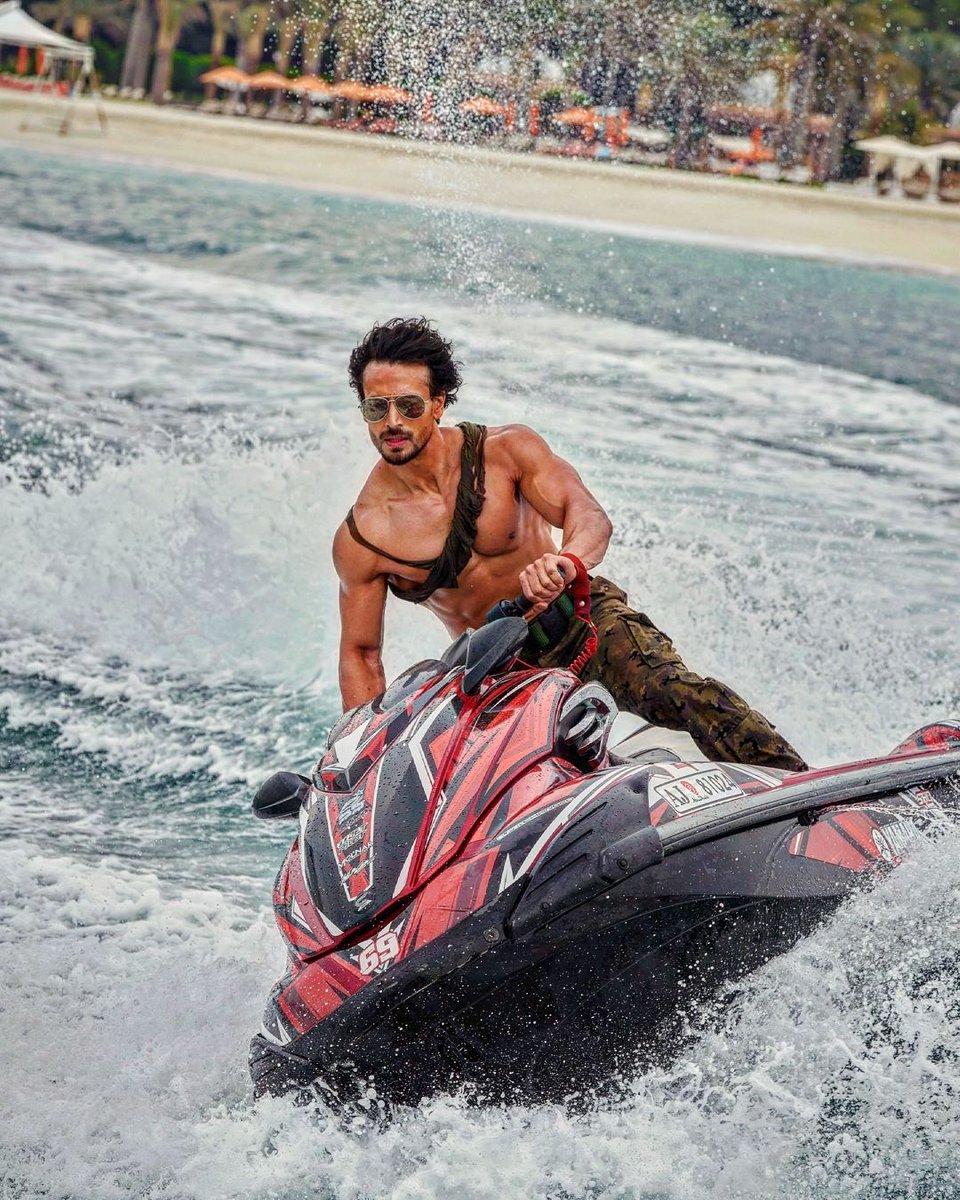 Chote Miyan 🔥⚠️ #Bmcm 
#BadeMiyanChoteMiyan Eid 2024 
Biggest blockbuster of 2024 🤠 #Tigershroff #AkshayKumar #PrithvirajSukumaran #BMCMEid2024