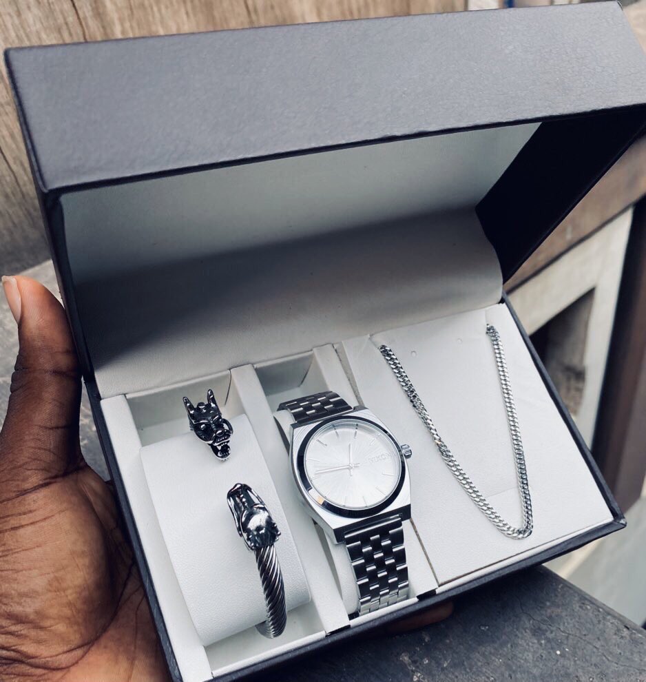 Oskwamzz's tweet photo. I have these available in stock 

At Ghc330 only

Kindly Dm here if interested 

0508045747 https://t.co/QWBI7UhuBi