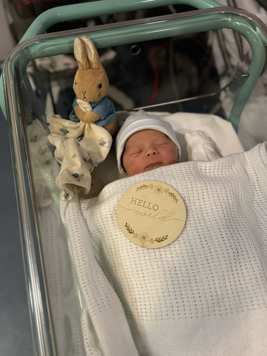 JonnyBJJ's tweet photo. I can’t believe you are actually here, the most amazing gift I could have wished for! #familycomplete 🥰
Say hello to Toby Alexander George Bailey
02.01.24
10:12pm
6lb 15oz
I am so proud of you Louise Ashleigh, you are my world 🌍 ♾️ https://t.co/ls6APXj8SS