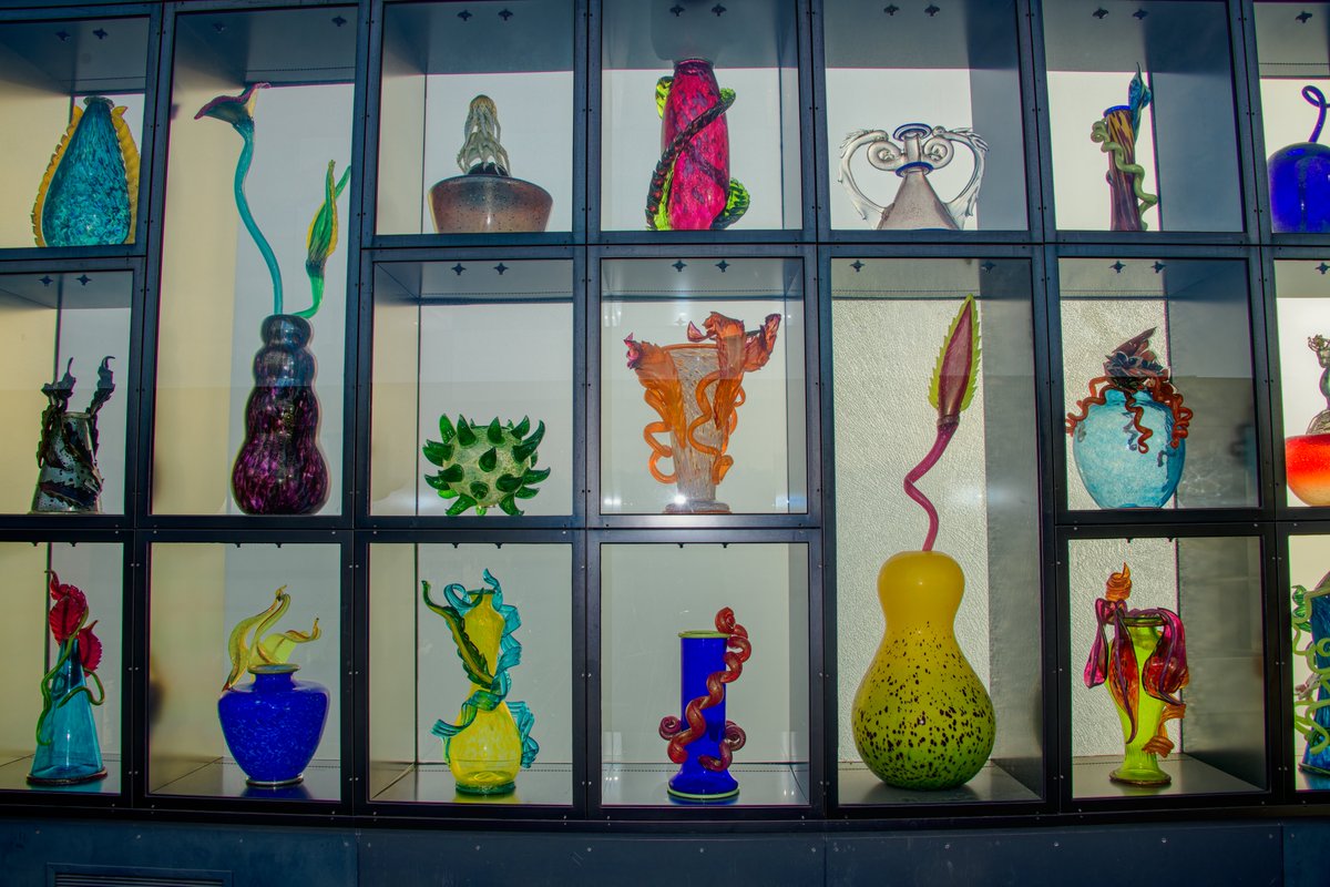 chingsemb's tweet image. What a Nice day spent in Tacoma on New Years Day, a couple of shots from the Glass Bridge @ShannonODKOMO @komonews @Rebecca_Weather @KClarkWx