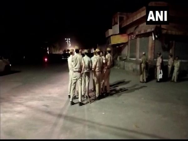 कम वेतनमान से प्रभावित पुलिस कार्मिकों के मनोबल पर विपरीत असर पड़ रहा है, इसलिए प्राथमिक से 3600 जीपी आवश्यक रूप से लागू किया जाये
🖋️⛓️ #राजस्थान_पुलिस 🚔
<a href="/BhajanlalBjp/">Bhajanlal Sharma</a> <a href="/RajCMO/">CMO Rajasthan</a> <a href="/PoliceRajasthan/">Rajasthan Police</a>
Hf