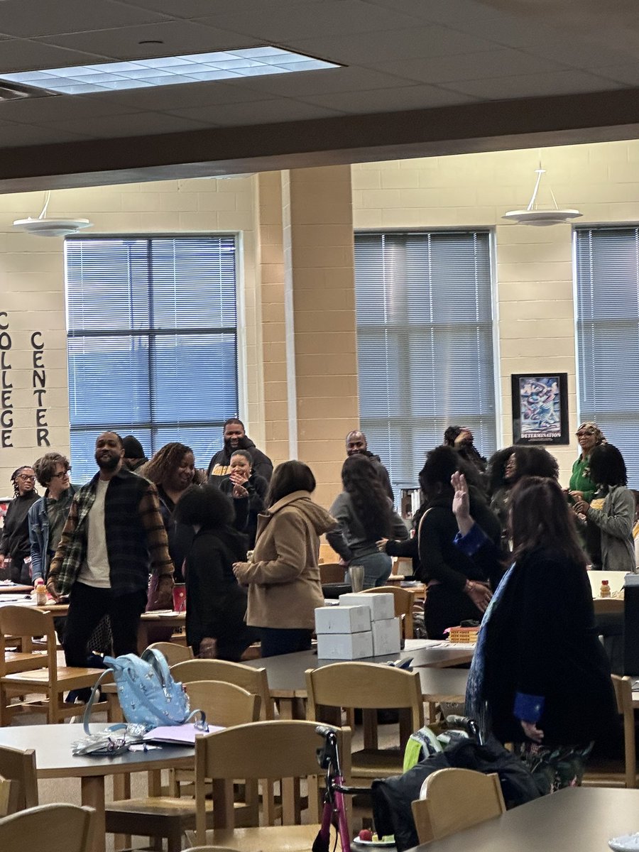 MHS_Buffs's tweet photo. We are back at it! Feels great to be back together again! PD was fantastic, great job Buffs👏🏾👏🏾 #buffpide💛🖤 https://t.co/FRu9cIcAtV