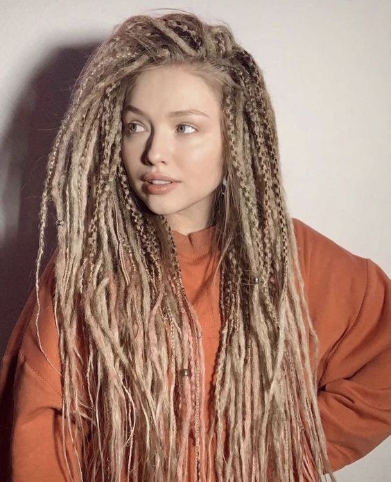 Transform ordinary to extraordinary with our stunning dreadlock services. Skilled braiders, top-notch techniques, and true masterpieces for your hair.

See more at praisehairbraiding.com/dreadlocks/!

#PraiseHairBraiding #DreadlockBeauty #UnlockTheBeauty #ExtraordinaryDreadlocks