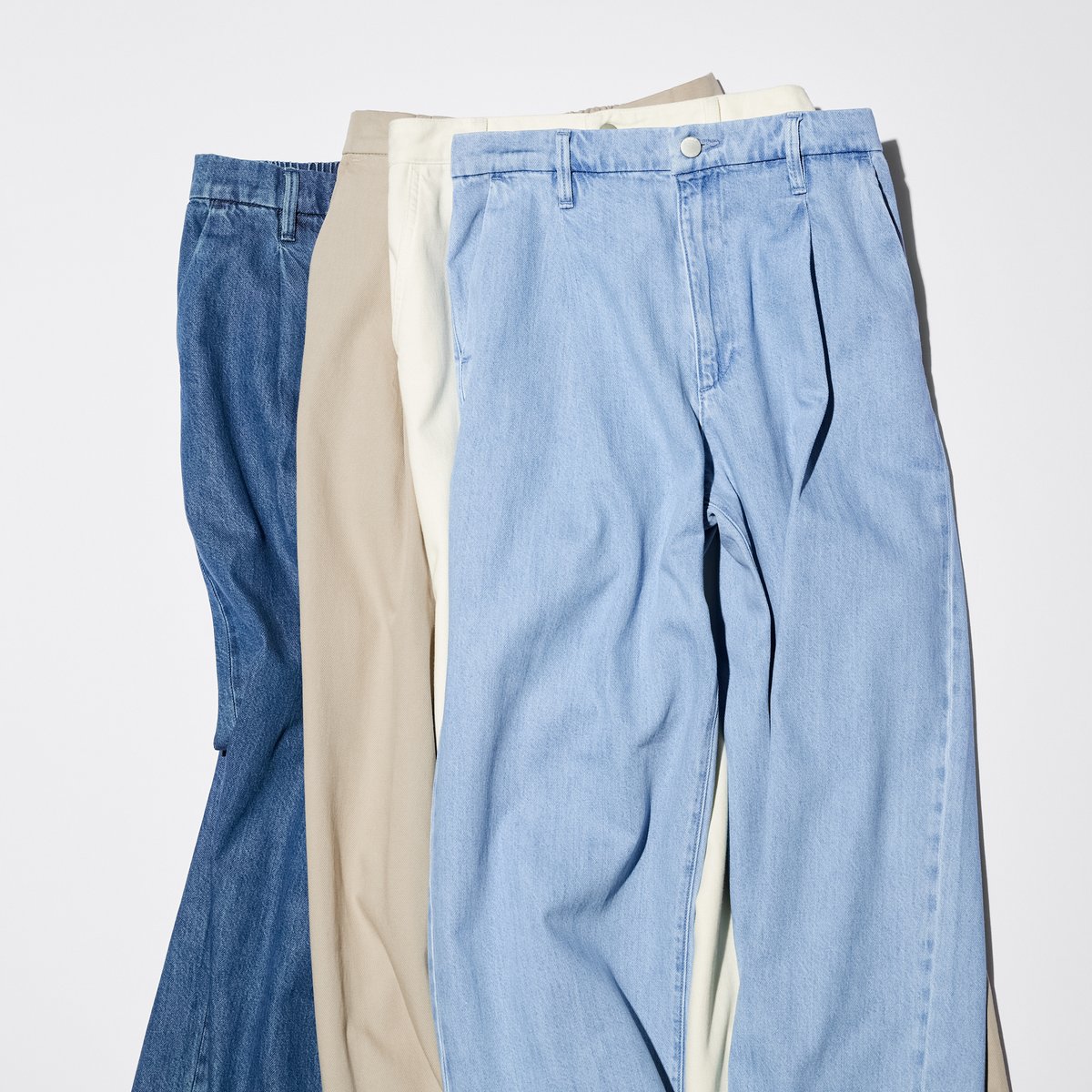 UniqloThailand's tweet image. ไอเทมมาใหม่! กางเกงผ้าเดนิมทิ้งตัวจับจีบ เนื้อผ้าเนียนนุ่ม ดีไซน์ขากว้างให้คุณใส่สบายได้อย่างมั่นใจ

🛍 ช้อปเลย! s.uniqlo.com/w_denimpleated…

#UniqloThailand #UniqloJeans #UniqloPants #DrapeyDenimPleatedPants #กางเกงขายาวผู้หญิง #กางเกงยีนส์ #กางเกงใส่สบาย