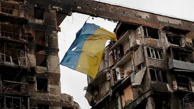 'Russland: Ukraine greift massiv Belgorod an' 03.01.2024,05:58,Tagesschau Russischen Angaben zufolge hat die Ukraine die Grenzstadt Belgorod aus der Luft angegriffen. Menschenrechtskommissar fordert eine sofortige Deeskalation zwischen Russland und Ukraine das ist Lächerlich.