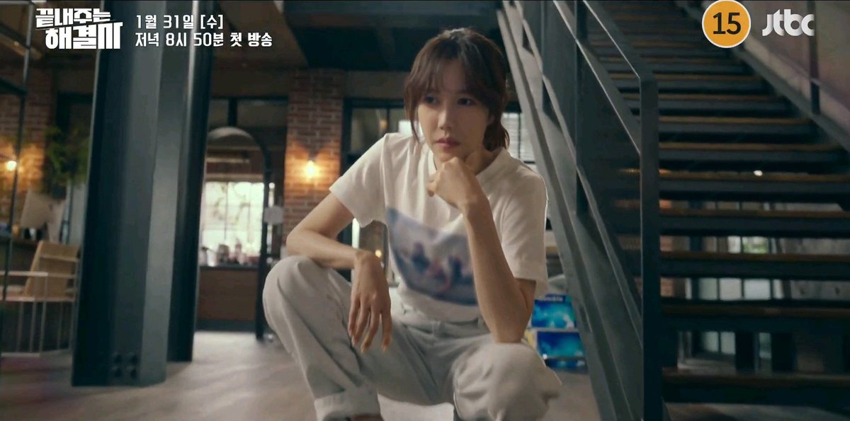 lunamovasxx's tweet photo. MOTHERRRRRR 🛐 #leejiah https://t.co/bIAKouICug