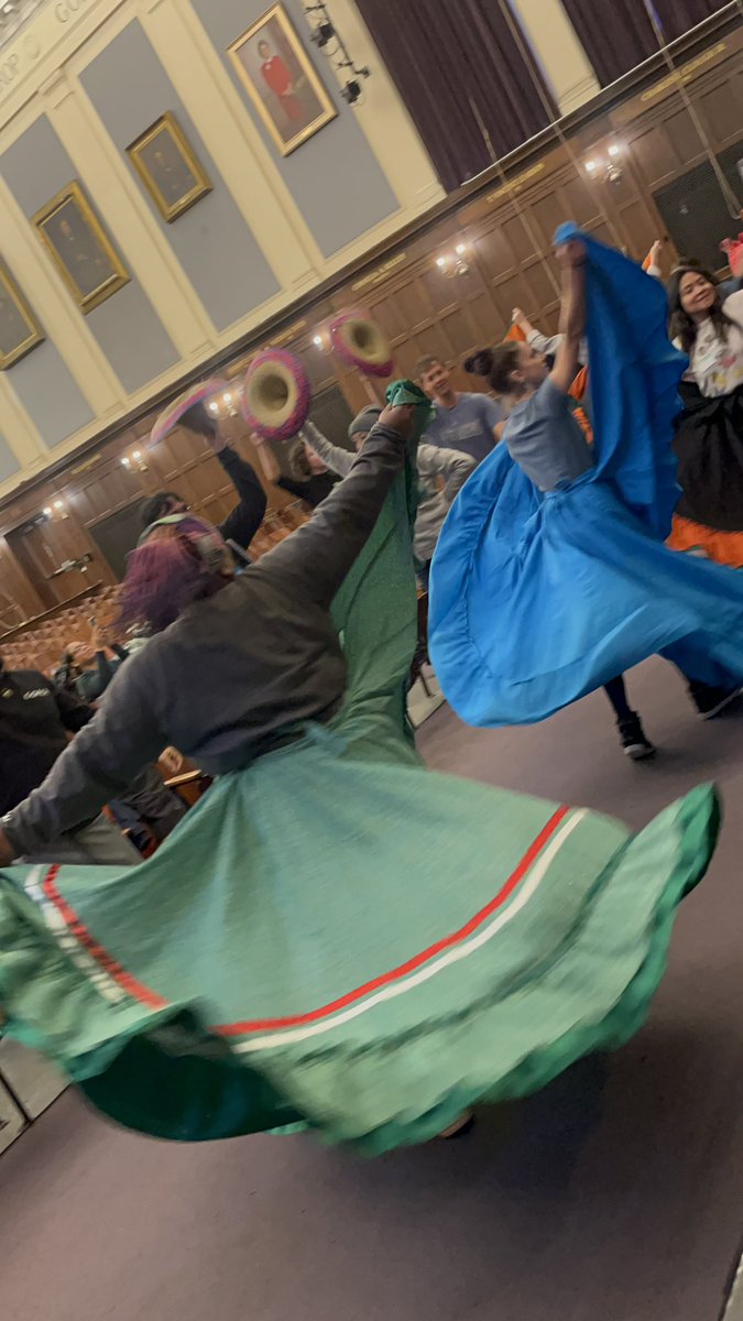 Veronicarobles's tweet photo. Thanks @BostonSchools @BPSiCreate @EdVestors for the opportunity to teach a Folklorico dance workshop & perform with my #veronicarobles #femalemariachi at the arts professional development https://t.co/Lc6VrrhSLu