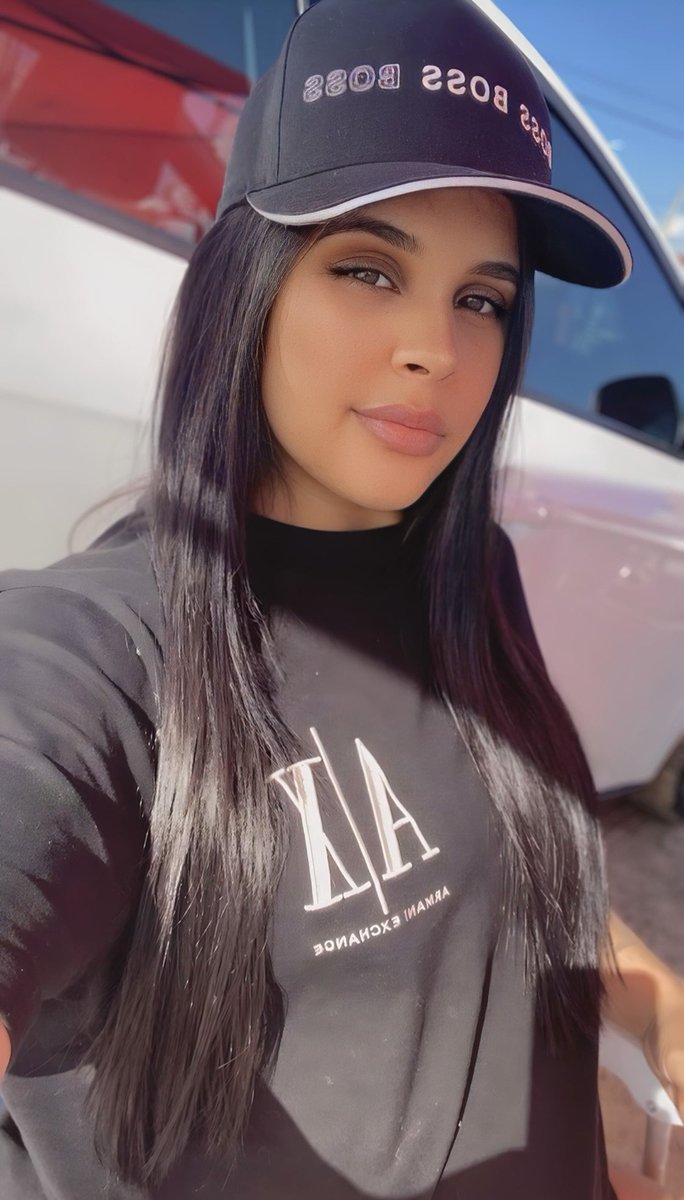 Estefane017's tweet photo. 🥵 https://t.co/dPzwW3n4mr