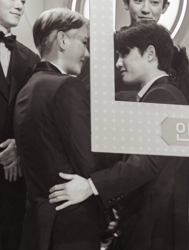 u_han94's tweet photo. I&amp;B100                   Company soosoo https://t.co/xQPxmWAibn