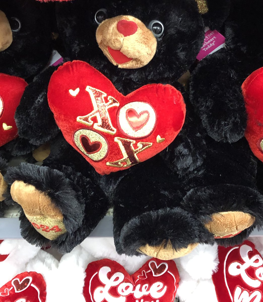 positive4sure's tweet photo. Valentine’s Day Teddy bears! January 2024
#valentines #valentinesday #january #january2024 #teddybear #teddybears #toys #stuffedanimals #stuffedbears #valentinesstuff #haveaniceday #goodevening #pleaselike #thankyou #positive4sure #PleaseRT https://t.co/y17b8khWbK