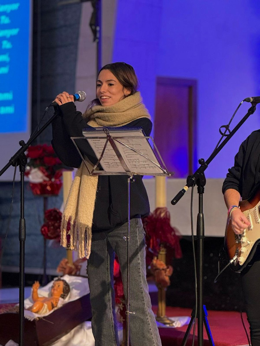 esglesiatgn's tweet photo. 📣 ACTUALITAT: Praiselord Group Music omple el Santuari del Loreto en el concert-lloança d’acció de gràcies per l’any 2023.

ℹ️ Trobareu tota la informació al següent enllaç 👉 https://t.co/uqvtC4nYiz https://t.co/xOprLLXYUR