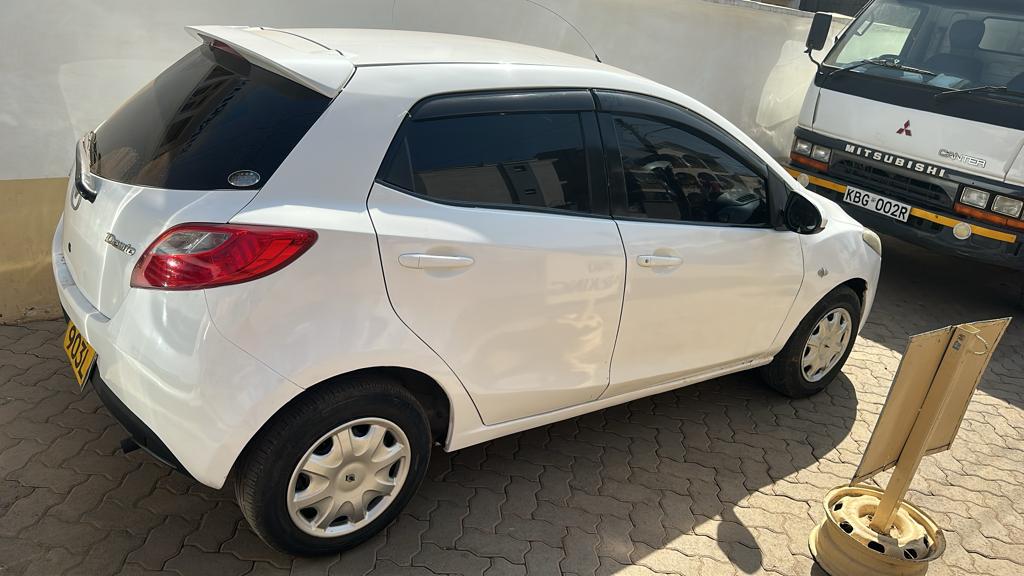 <a href="/omwambaKE/">Omwamba 🇰🇪</a> Back to the market now available
Mazda demio
2012
1300cc
Original paint
570k quick sale
Financing available DEPOSIT 200k pay balance with 18 MONTHS

CALL 0728686955