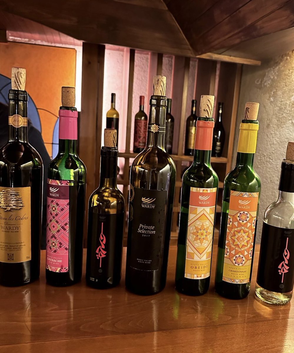 domainewardy's tweet photo. A beautiful tasting with @yarahourani at the cellar
.
#wine #redwine #rosewine #whitewine #winetasting #vegan #veganwine #sustainable #sustainablewine #awardwinningwines #premiumwine #lebanesewine #lebanesewineries #winesoflebanon #zahle #beqaa #lebanon #familybusiness https://t.co/mqplQFnkaD