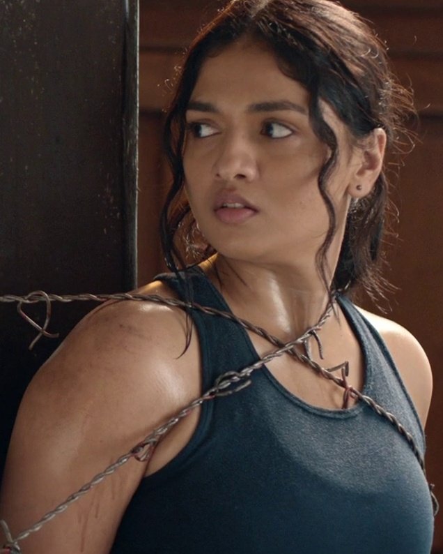 GC5j_FUaoAANI11?format=jpg&name=900x900