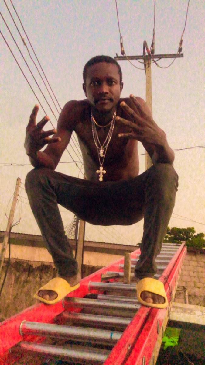 BillyLegend's tweet photo. When they say I look like Zazuu, I understand this is all they meant.
#BebeStubborn #DoAsYouLike #eDonTey #HBD2U #Ogunlaiye #ArtistWithMostAlias #ThugAffair #KutiGang #CelebrityNepa #TopNotchEngineer https://t.co/kSSjxRk5pu
