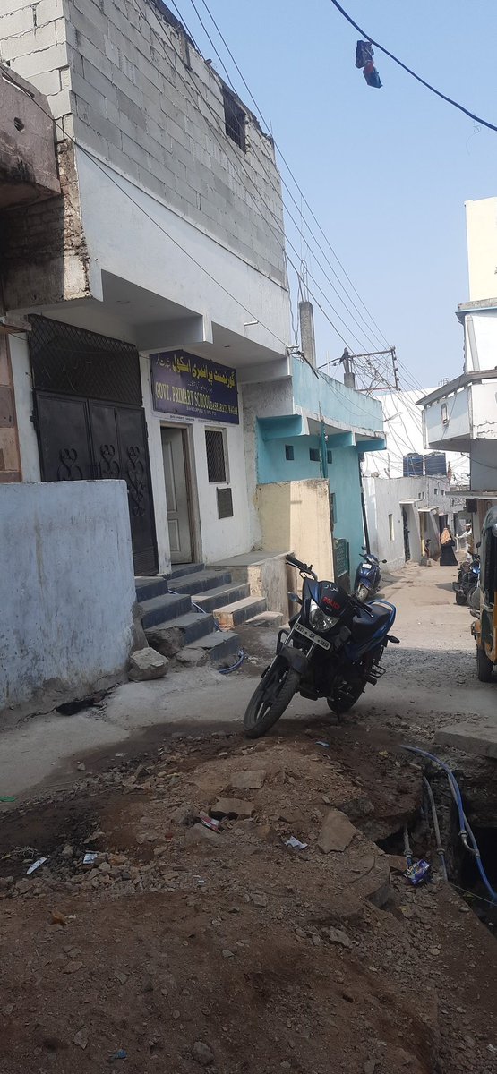 smhusssain's tweet photo. @HMWSSBOnline @asadowaisi @GHMCOnline @4tvhyd @SQMasood Govt primary school basharath nagar https://t.co/oh9EfpaXhD