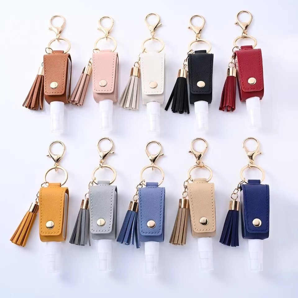 straaawbeeerryy's tweet photo. I found this great deal on Lazada! Check it out! 
Product Name:  30ML Hand Sanitizer Holder Empty Leakproof Plastic Travel bottle with Tessels PU Leather Key
Product Price:  ₱100
Discount Price:  ₱38
https://t.co/V1NpbNRQrN https://t.co/PRMYFdgY3h
