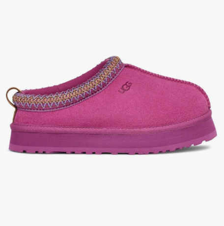 SneakerVisionz's tweet photo. Ad: Kids PS/GS UGG Tazz 'Sand' &amp; 'Mangosteen'

Shop: https://t.co/oO182Z9K2u https://t.co/nCNmkFb2yn
