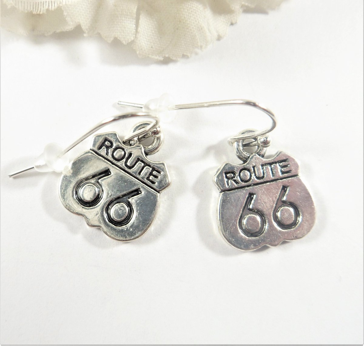 Route 66 Earrings, Route 66 Jewelry, New Mexico Earrings, New Mexico Jewelry, NM Earrings, Route 66 Sign Earrings, America's Highway tuppu.net/b13640f6 #EtsySeller #EtsyShop #SantaFe #NewMexico #Route66Charm