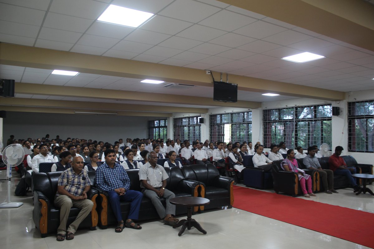 casfoscbe's tweet photo. On the eve of this New Year, Tea party has been held on 02-01-2024 at CASFOS. This New Year starts with wonderful talks of our Officer Trainees and office staffs at CASFOS. Wishing everyone a very HAPPY NEW YEAR 2024!!
#sfs #casfos #newyear2024 #teaparty #resolution https://t.co/pKzeVinyJY