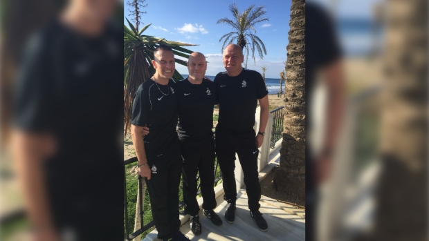 Ook scheidsrechters uit de regio bereiden zich onder de Spaanse zon voor op de tweede competitiehelft -  regio-voetbal.nl/l/373095