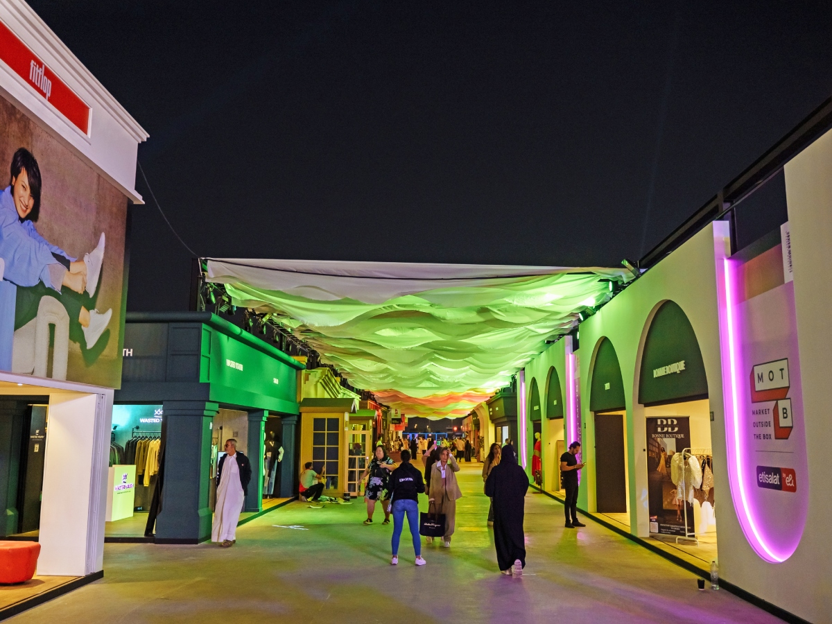 تايم أوت دبي tweet media