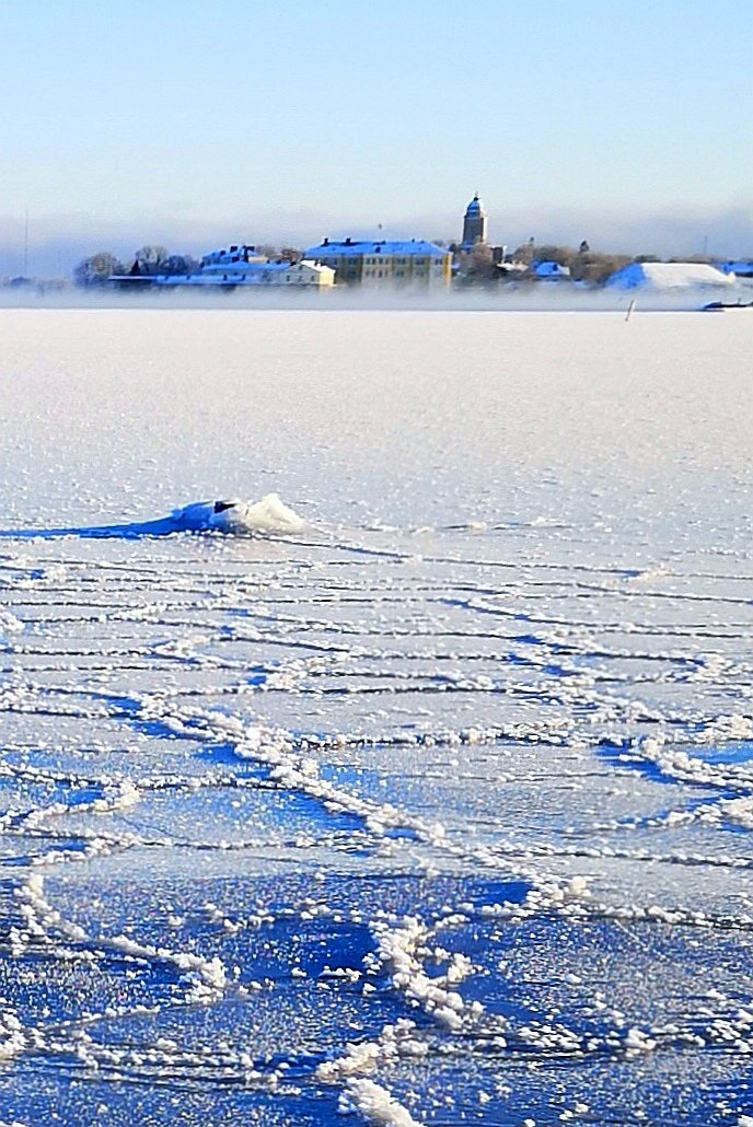 Beautiful Helsinki #Helsinki #Finland #photography #StormHour #travel #Photograph #weather #nature #photo #landscape #visitfinland #visithelsinki #discoverfinland #landscapephotography #WednesdayMotivation #sveaborg #Suomenlinna #winter #winterphotography