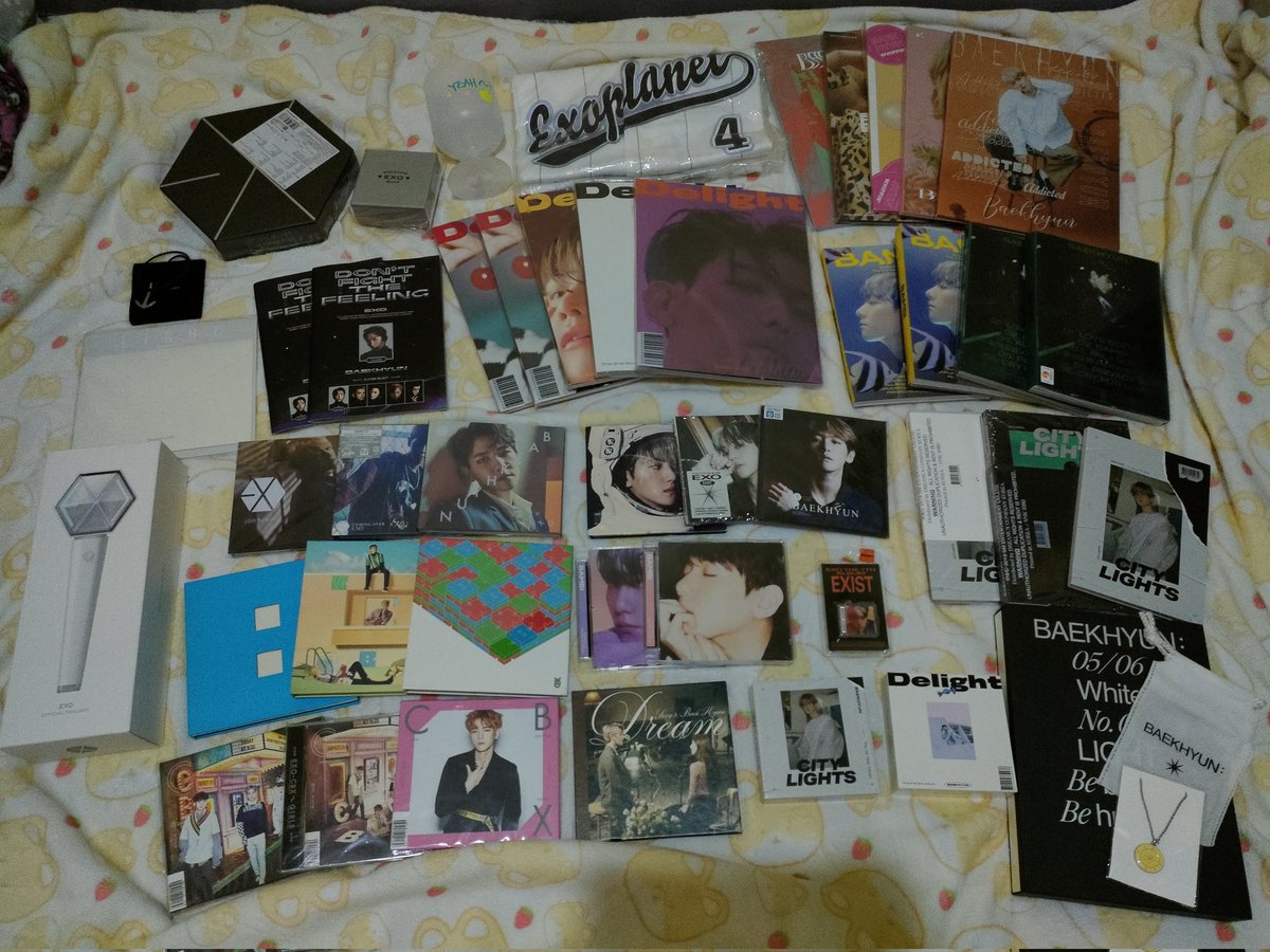 akiahkwon's tweet photo. WTS / LFB EXO ALBUMS, PC & MERCH (mostly Baekhyun's)
Please DM for more details.
Some are new or unsealed.
All pocas will be posted later.
PLEASE PLEASE PLEASE help RT.
tags #EXO #XIUMIN #SUHO #LAY #BAEKHYUN #CHEN #CHANYEOL #DO #KYUNGSOO #KAI #SEHUN #exopc #privealliance https://t.co/V2Y62Avshm