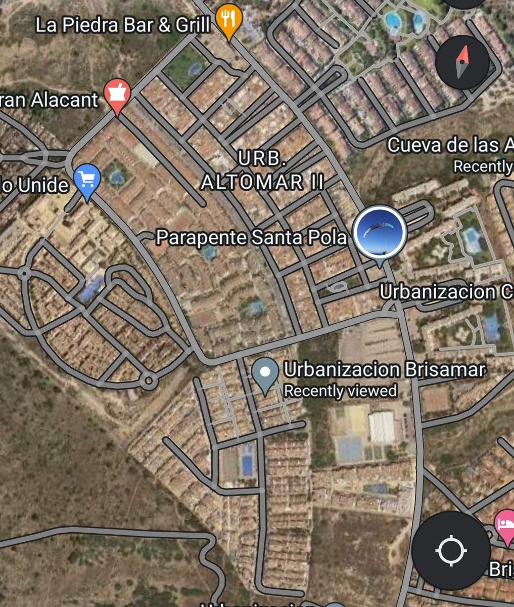 No sé si tendré la suerte de que me lea alguien de Gran Alacant (cerca de Santa Pola) 😥😥
Pero se ha perdido Gentoo 😿😿
Es un gato mayor, lo acogí hace 10 años y se quedó a vivir con mi hermana.
Ayuda por fa 🙏 Dejo foto del cartel y la zona