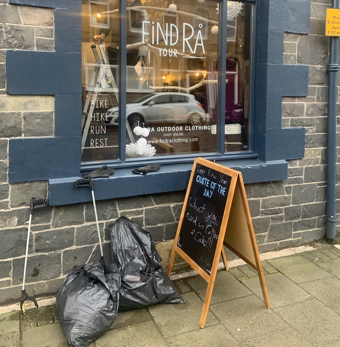 Denis Robson tweet media