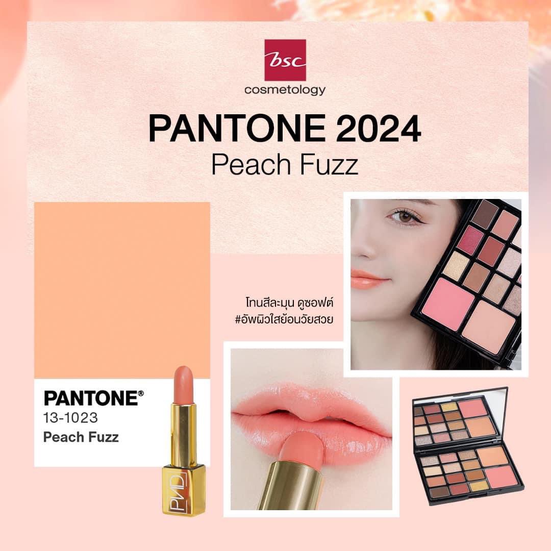 สวย Glam แบบละมุนใจในโทนสีพีช รับเทรนด์สี ‘PEACH FUZZ’ 🍑 สี PANTONE ประจำปี 2024 ด้วย Special Box Set 🕰️BSC Turn Back Time 'Glam✨Gift'

ทั้งเซต ประกอบด้วย
💫BSC Turn Back Time Glam Palette
💫PND BSC Dream Enchanting Lip Color
💫BSC Eyeliner
💫BSC Time Defence Phytocelltec Nano