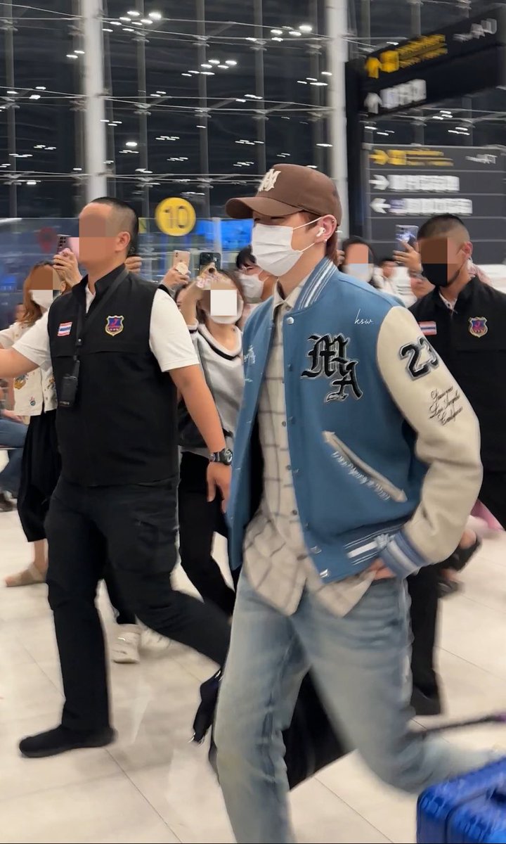 พอมอ. ˗ˏˋ꒰ ✩mie ꒱ tweet media