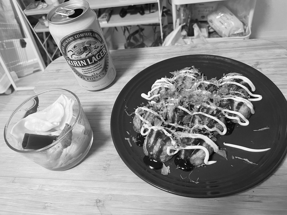 g4g5j's tweet photo. 明日に備える🍺🐙 https://t.co/72R78plEm5