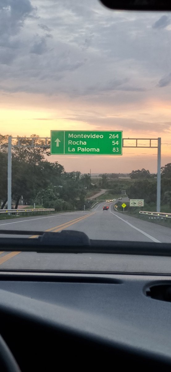 uruguayot7's tweet photo. Se terminó!!!!!
hasta la proxima AGUAS DULCES.....volvemos a la rutina y a trabajar https://t.co/328nBnODvb