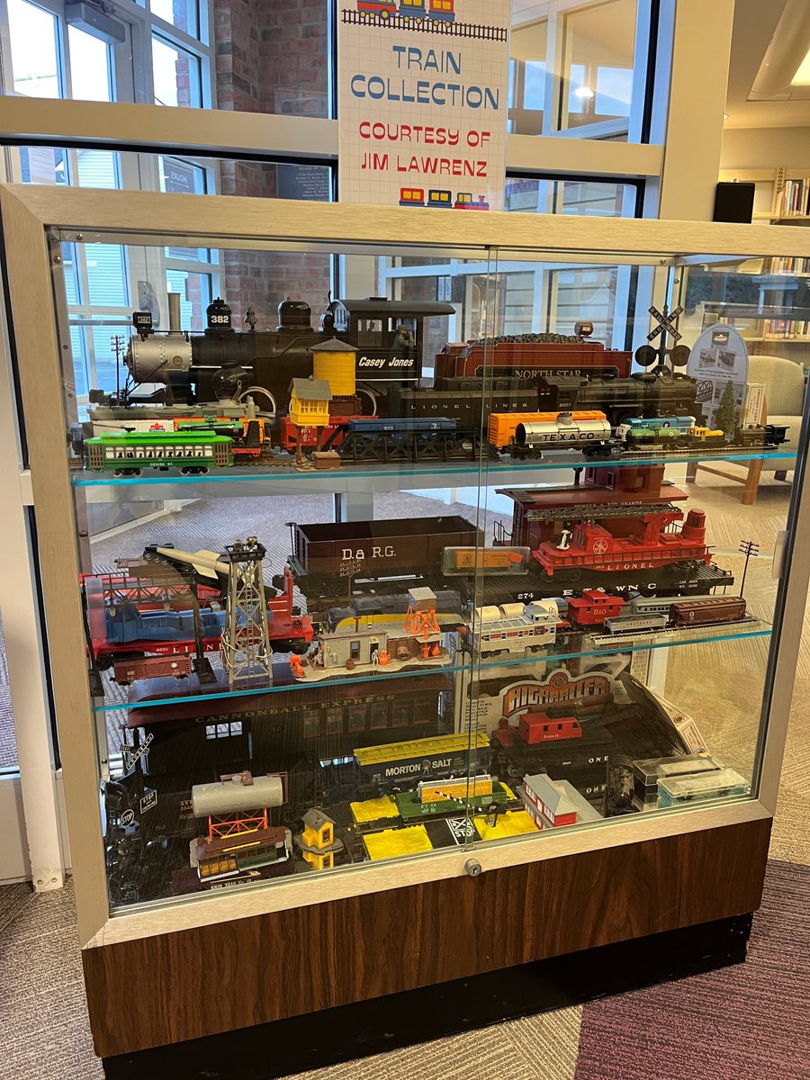 Do you have a collection you'd like to display at the library? Contact us to find out how you can display your collection:
ow.ly/Jwkg50Qh57m