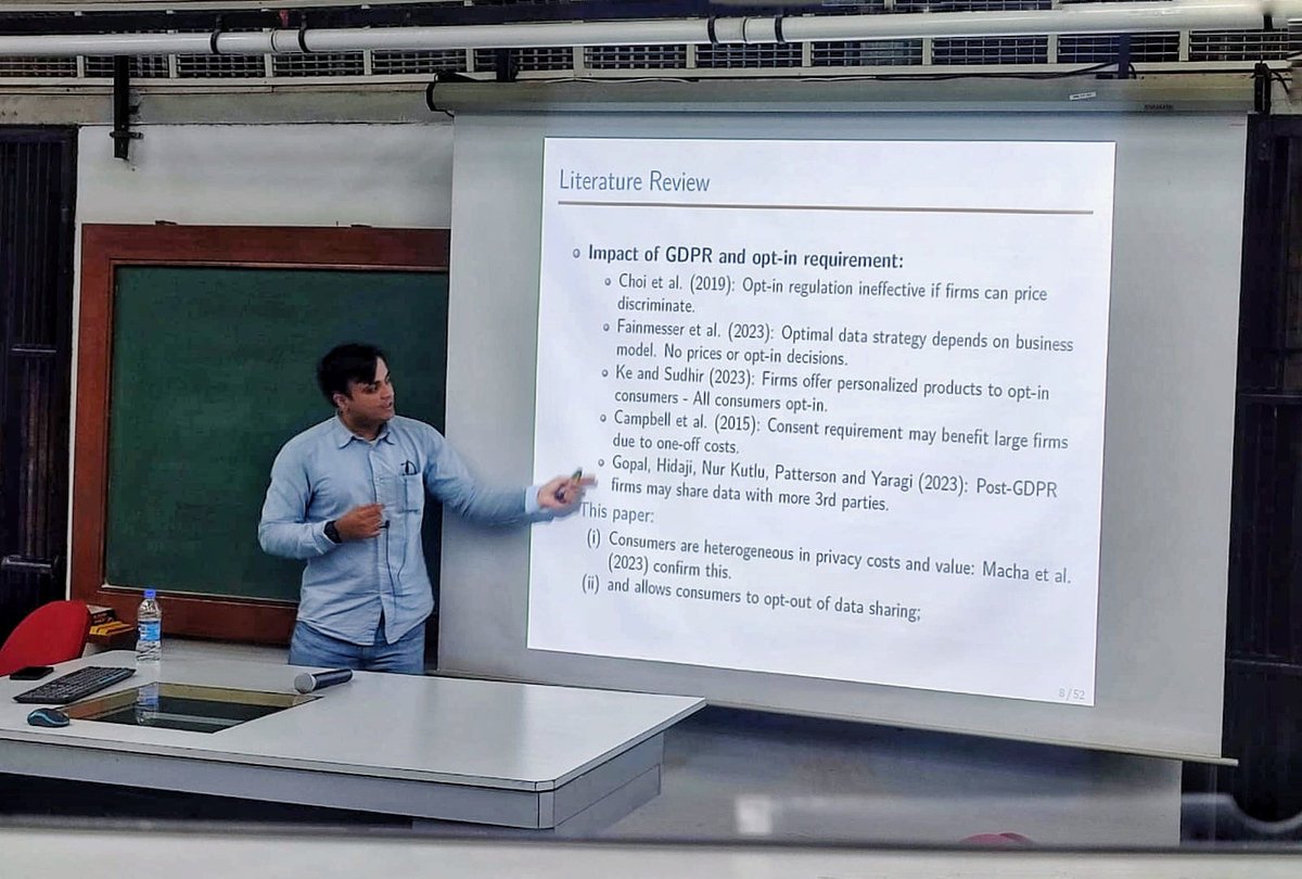 Engaging seminar by @ShivaShekhar_08 on 'The Bright Side of the GDPR: Welfare-improving Privacy Management'. @IIMA_RP @IIMAhmedabad