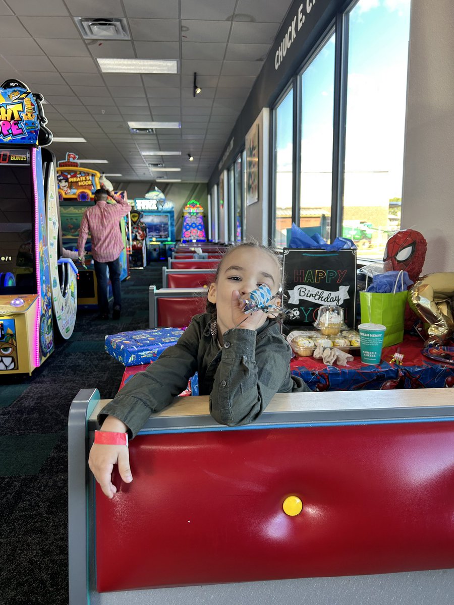 twatts97's tweet photo. 12/30/23 (4️⃣)
Had so much fun on Saturday celebrating my first borns 4th birthday. I love you bub💙💙 https://t.co/JmOuX4JD9Z