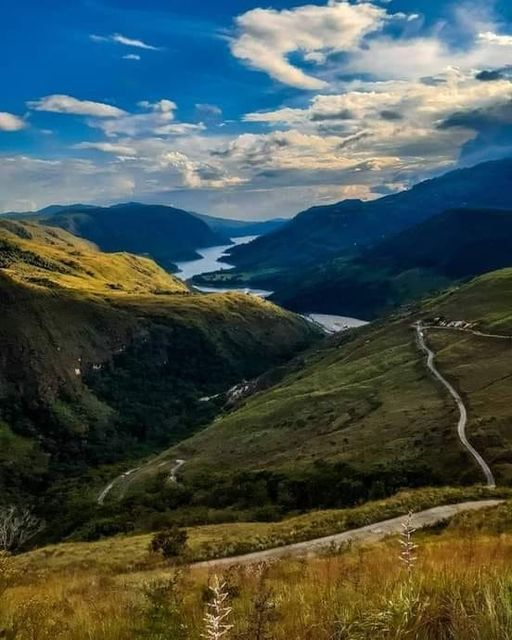 Mirador de la Presa Honda, municipio Uribante, edo. Táchira.