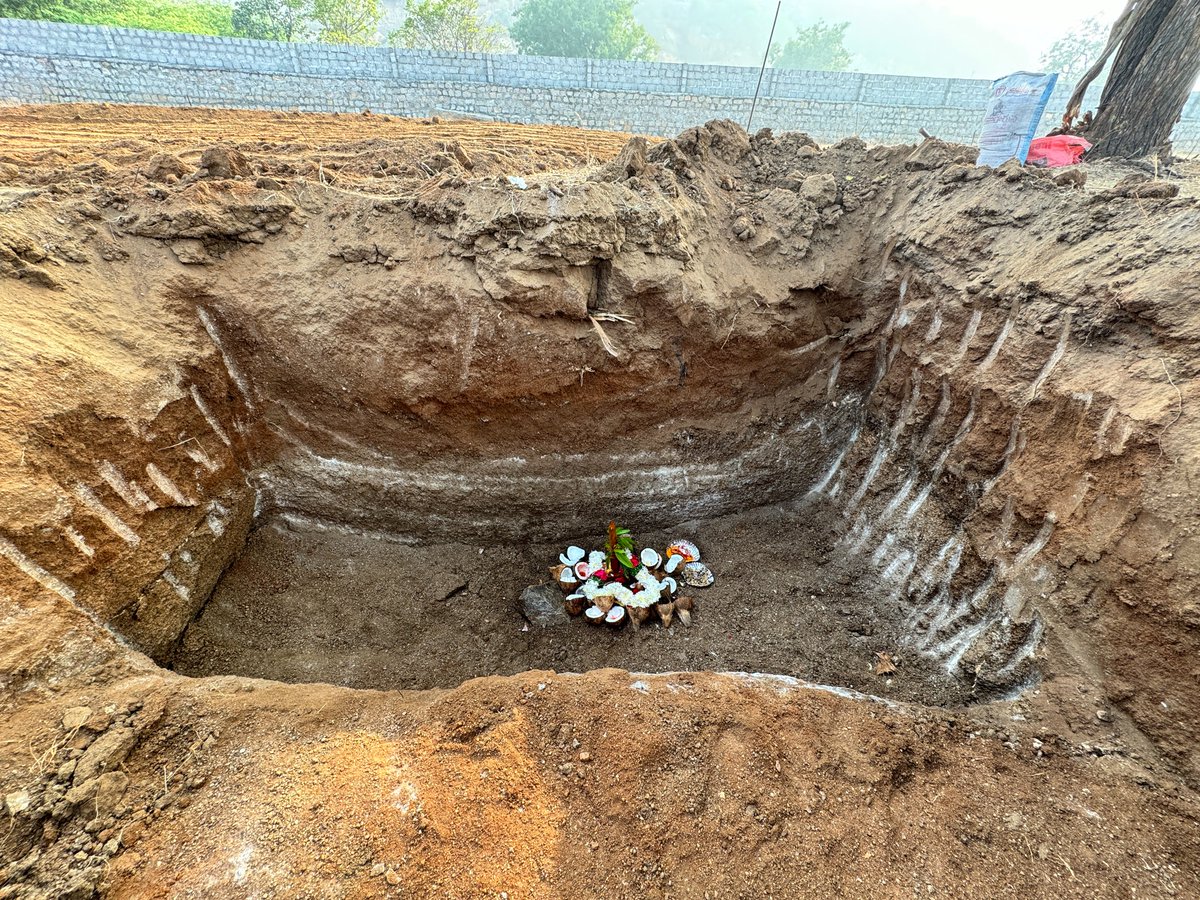 BondadaOnline's tweet photo. Dive into a day of Bondada Industrial Park Foundation Stone Laying Ceremony. LandPooja is completed this morning with CMDBRRao sir and the Bondada Family.

#bondadaengineeringlimited #CMDBRRAO #BEL #Bondadagroup #Atpole #Bondadaecobuild #Smartbrix #Ceremony #Land #foundation https://t.co/HQA7G6ZH0z